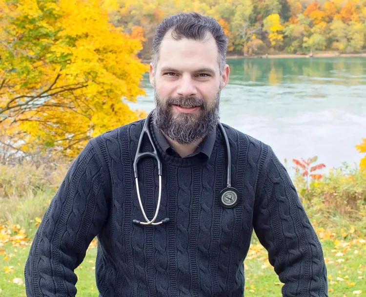 Portrait of Aaron Masters, FNP-BC